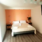Hotel Logis Hotel- Restaurant La Haie Des Vignes Seminaires Et Evenementiel 3*