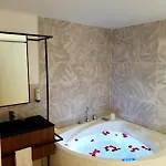 Logis Hotel- Restaurant La Haie Des Vignes Seminaires Et Evenementiel Hotel Allain