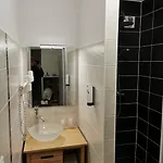 Logis Hotel- Restaurant La Haie Des Vignes Seminaires Et Evenementiel Hotell Allain