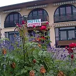Logis Hotel- Restaurant La Haie Des Vignes Seminaires Et Evenementiel Hotell Allain