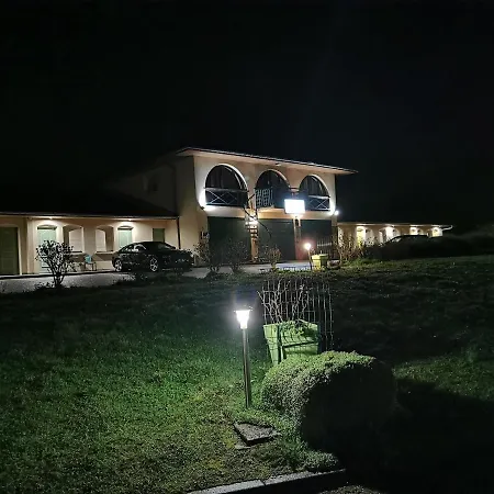 Logis Hotel- Restaurant La Haie Des Vignes Seminaires Et Evenementiel 3* Allain