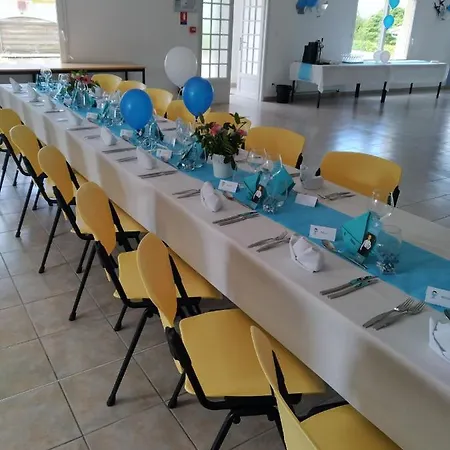 Logis Hotel- Restaurant La Haie Des Vignes Seminaires Et Evenementiel Hotel