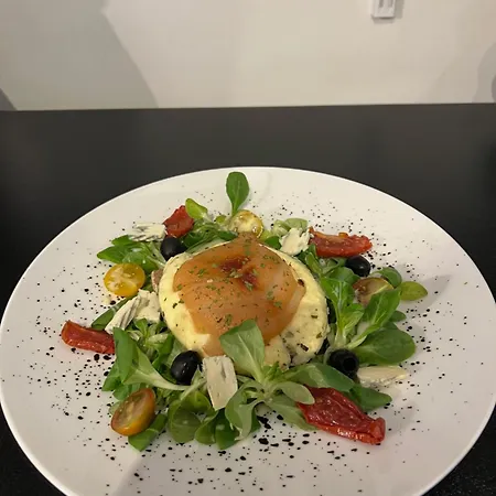 Logis Hotel- Restaurant La Haie Des Vignes Seminaires Et Evenementiel Allain
