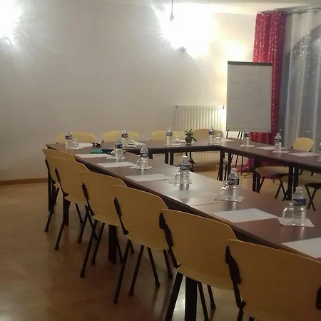 Logis Hotel- Restaurant La Haie Des Vignes Seminaires Et Evenementiel Hotel Allain