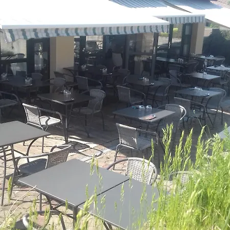Logis Hotel- Restaurant La Haie Des Vignes Seminaires Et Evenementiel Allain