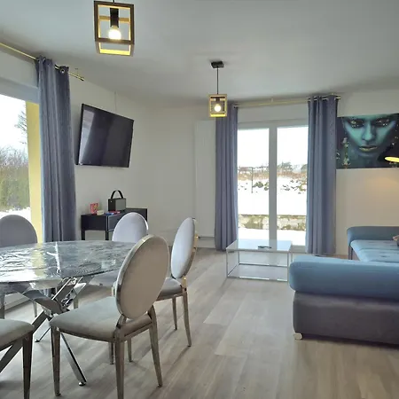 Hotel Logis Hotel- Restaurant La Haie Des Vignes Seminaires Et Evenementiel Allain