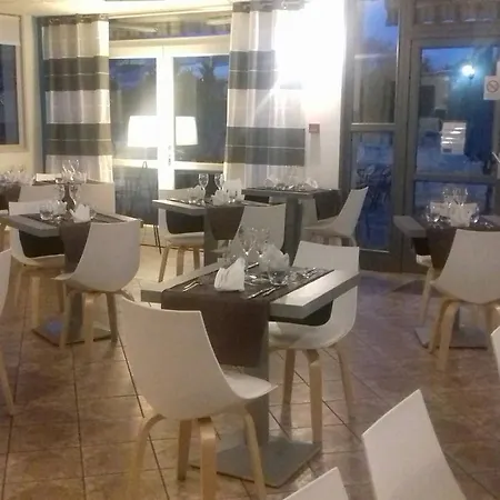 Hotel Hotel- Restaurant La Haie Des Vignes Allain