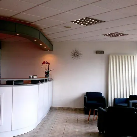 Hotel- Restaurant La Haie Des Vignes 3*