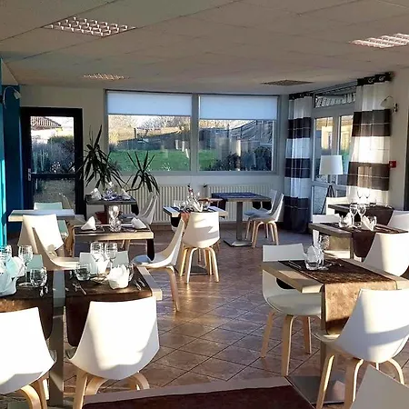 Logis Hotel- Restaurant La Haie Des Vignes Seminaires Et Evenementiel Hotel