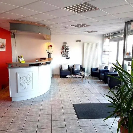 Hotel- Restaurant La Haie Des Vignes 3*