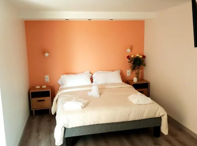 Szálloda Logis Hotel- Restaurant La Haie Des Vignes Seminaires Et Evenementiel 3*