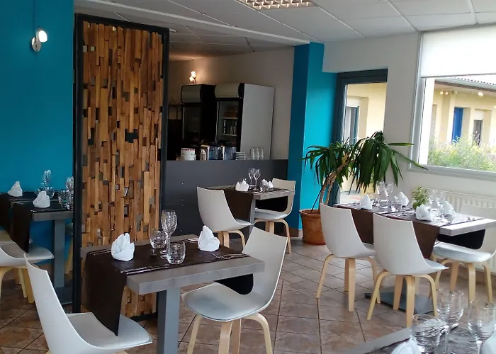 Hotel Logis Hotel- Restaurant La Haie Des Vignes Seminaires Et Evenementiel Allain