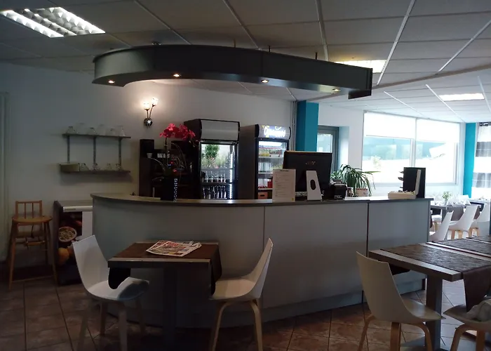 Logis Hotel- Restaurant La Haie Des Vignes Seminaires Et Evenementiel