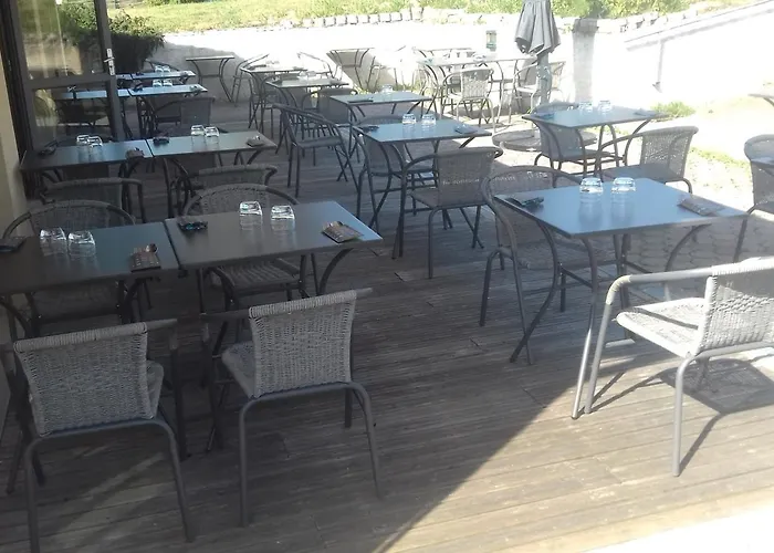 Hotel Logis Hotel- Restaurant La Haie Des Vignes Seminaires Et Evenementiel 3*