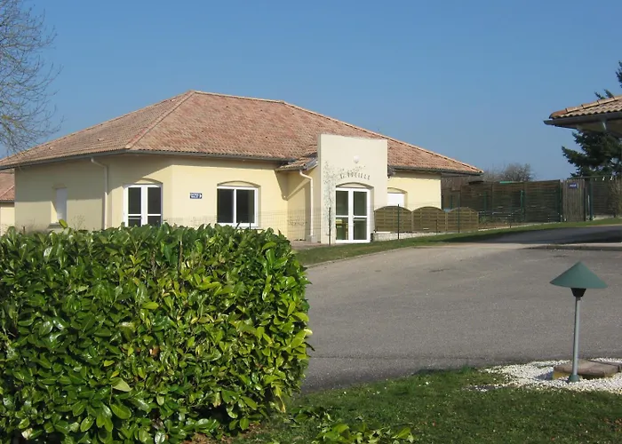 Logis Hotel- Restaurant La Haie Des Vignes Seminaires Et Evenementiel Szálloda