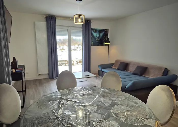 Hotel Logis Hotel- Restaurant La Haie Des Vignes Seminaires Et Evenementiel 3*