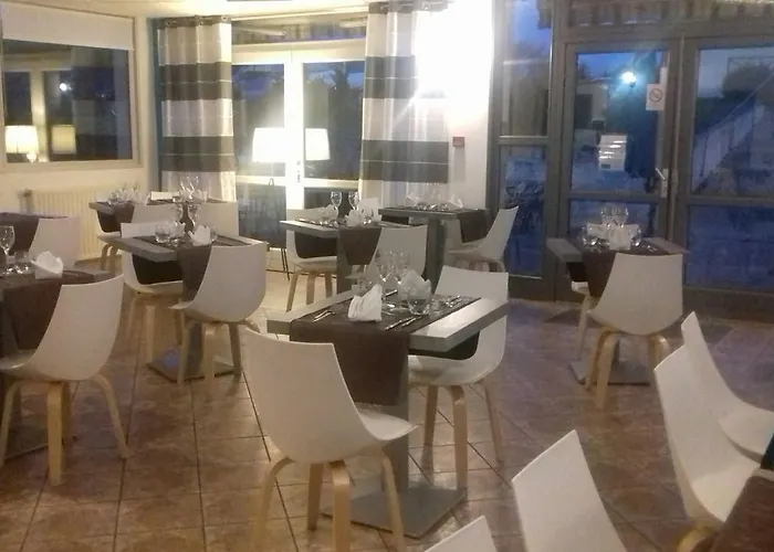 Szálloda Logis Hotel- Restaurant La Haie Des Vignes Seminaires Et Evenementiel Allain
